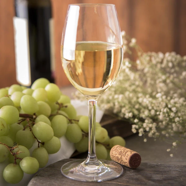 Carlisle 564507 Alibi 8 Oz. Plastic White Wine Glass - 24/Case 3 Carlisle 564507 Alibi 8 Oz. Plastic White Wine Glass - 24/Case