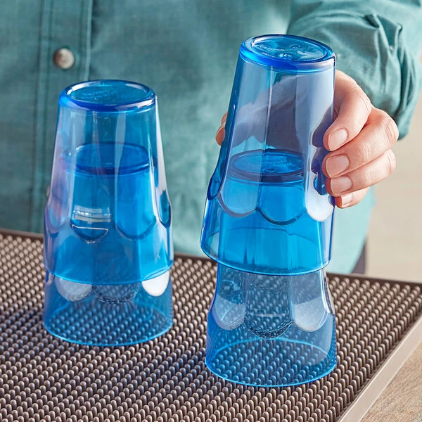 Choice 10 Oz. Blue SAN Plastic Paneled Tumbler - 12/Pack 5 Choice 10 Oz. Blue SAN Plastic Paneled Tumbler - 12/Pack - Image 3