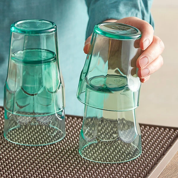 Choice 8 Oz. Green SAN Plastic Paneled Tumbler - 12/Pack 5 Choice 8 Oz. Green SAN Plastic Paneled Tumbler - 12/Pack - Image 3