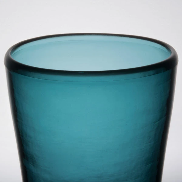 Carlisle MIN544015 Mingle 12 Oz. Teal Tritan Plastic Double Rocks / Old Fashioned Glass - 12/Case 7 Carlisle MIN544015 Mingle 12 Oz. Teal Tritan Plastic Double Rocks / Old Fashioned Glass - 12/Case - Image 5